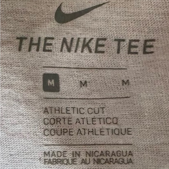 The Nike Tee Women’s Size Medium White/Pink/Gray/Orange - Picture 2 of 2